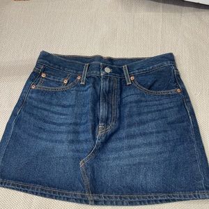 Levi’s Jean Skirt
